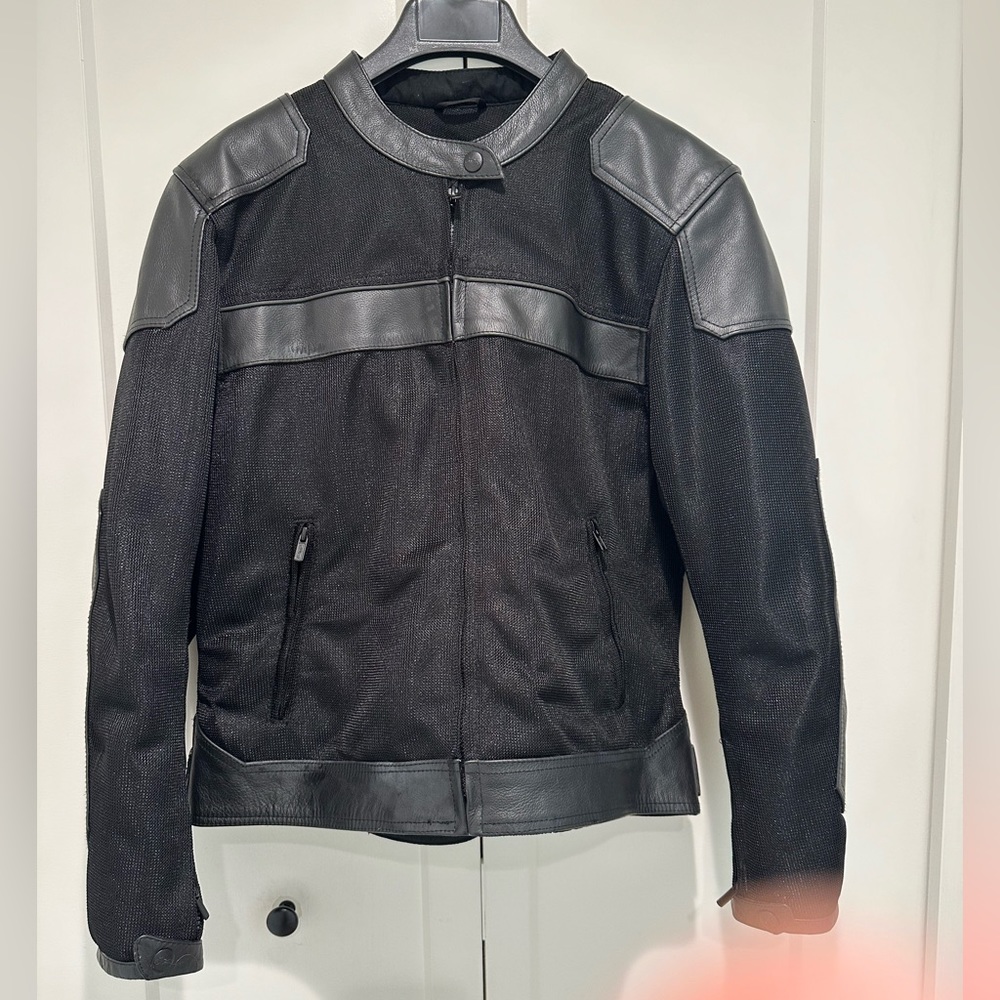 River Road - Women’s Motorcycle Jacket - Like New